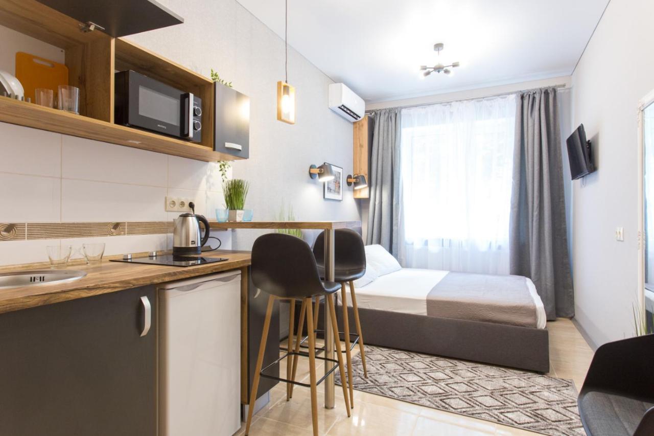 Well Located Studio - Yaroslavska Str. 21 Apartment Kharkiv Exterior photo