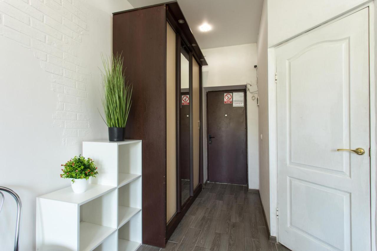 Well Located Studio - Yaroslavska Str. 21 Apartment Kharkiv Exterior photo