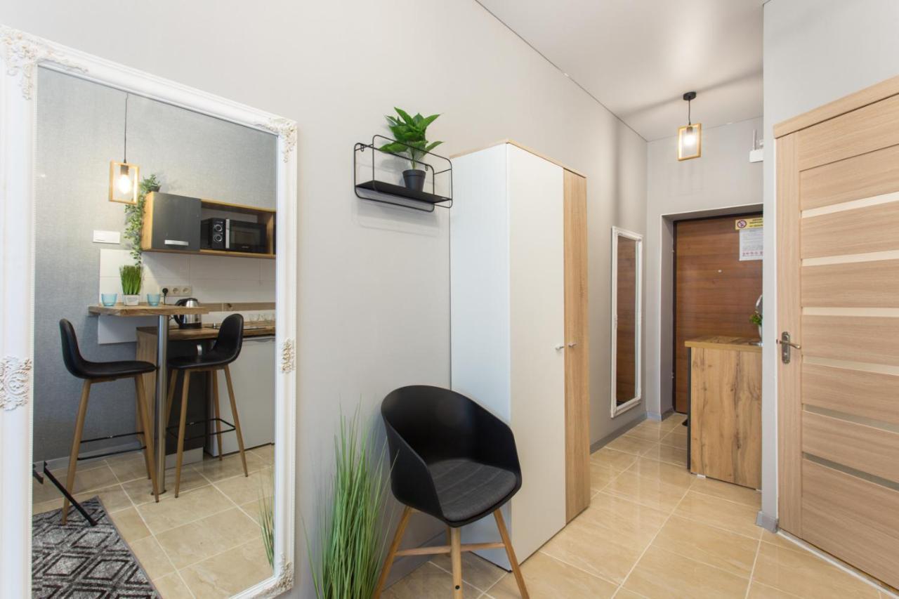 Well Located Studio - Yaroslavska Str. 21 Apartment Kharkiv Exterior photo