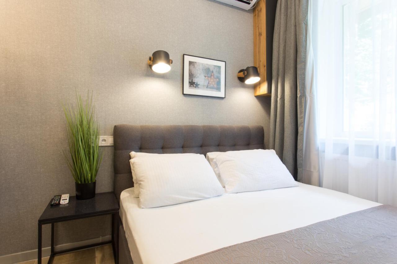Well Located Studio - Yaroslavska Str. 21 Apartment Kharkiv Exterior photo